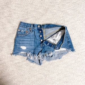Levi’s 501 women’s shorts